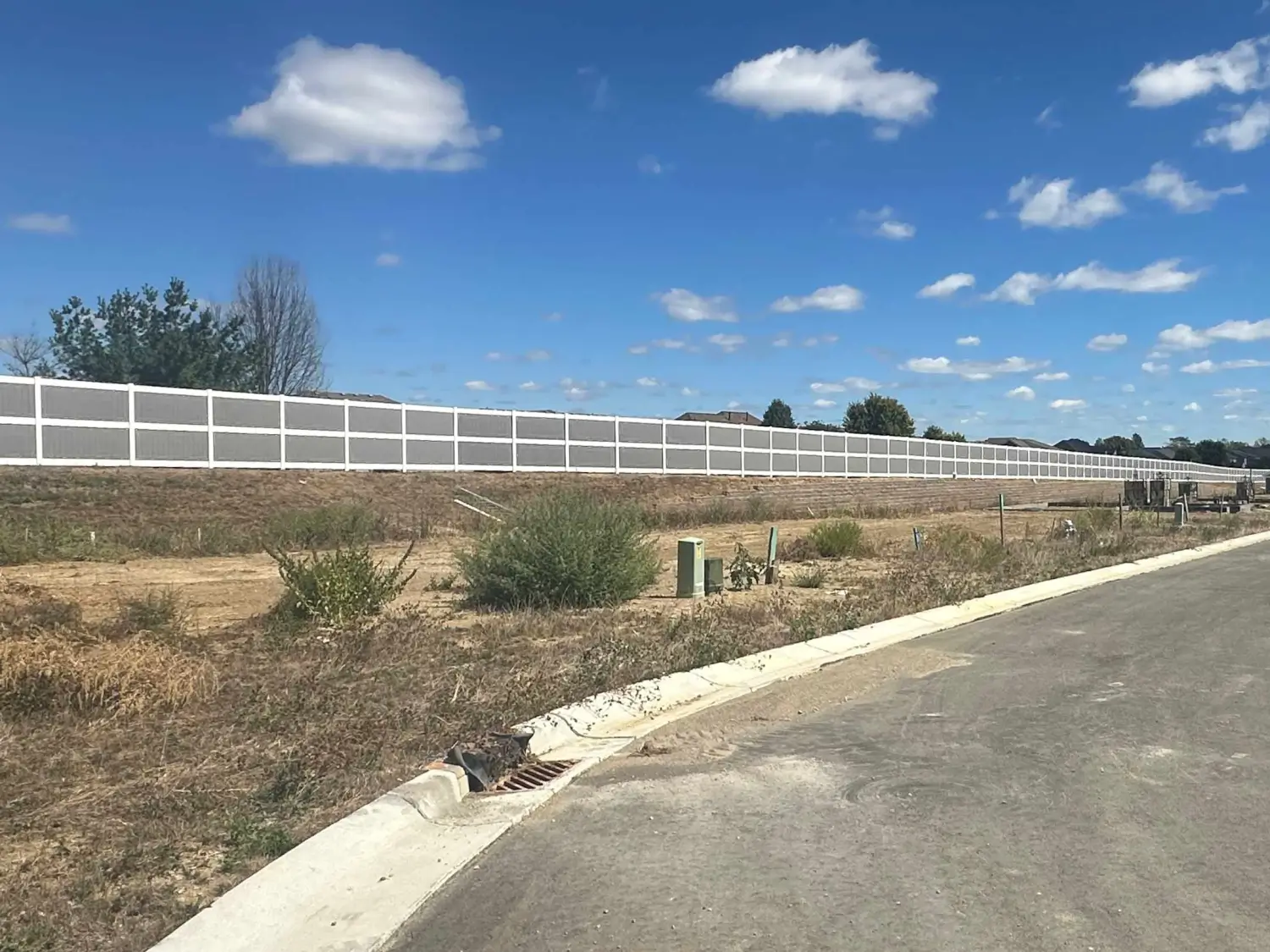 Composite fence walton kentucky fence company 090925 03