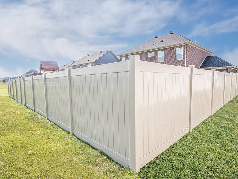 Types of fences we install in Covington KY